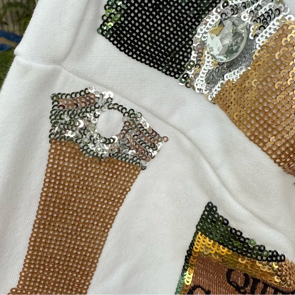 Queen of sparkle sweatshirt size S very good condition ( missing one stone ) - Picture 2 of 4